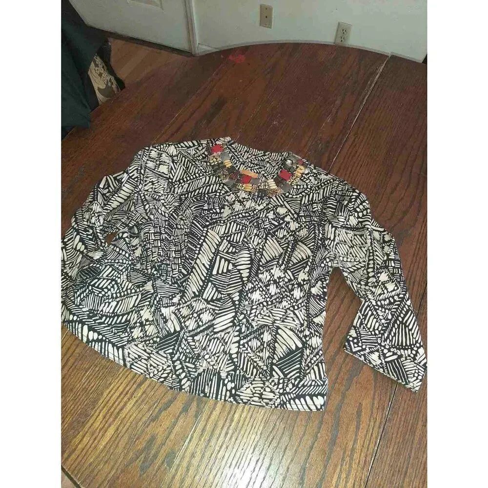 10P Petite Ruby Rd Denim Tribal Print Tan Black Jacket Heavy Shirt Beaded Collar